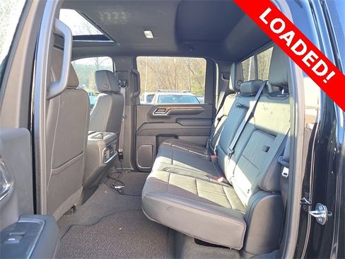 Used 2024 Chevrolet Silverado 2500 High Country w/ High Country Premium Package image 10