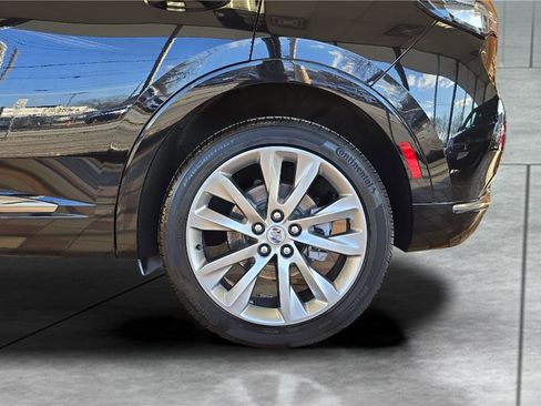 Used 2023 Buick Envision Avenir image 33