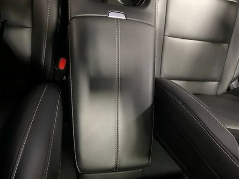 Certified 2025 Nissan Murano SL w/ Cargo Package AWD/4WD image 17