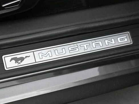 Used 2017 Ford Mustang GT Premium w/ GT Performance Package RWD image 24