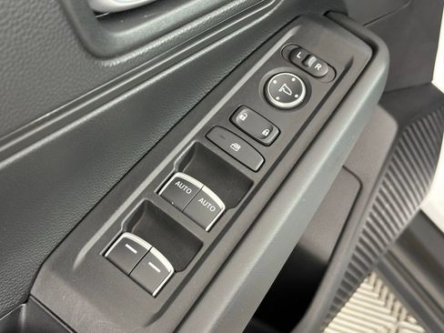 Used 2025 Honda Accord LX image 25