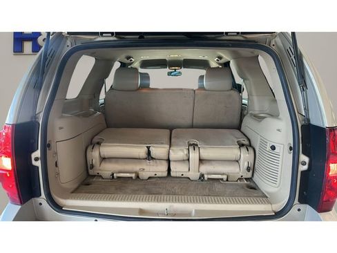 Used 2011 Chevrolet Tahoe LT AWD/4WD image 16