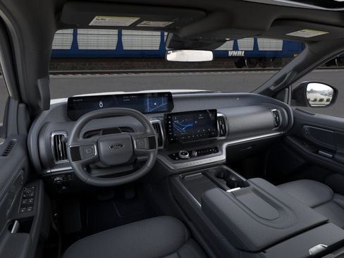 New 2026 Ford Expedition Max Platinum AWD/4WD image 9