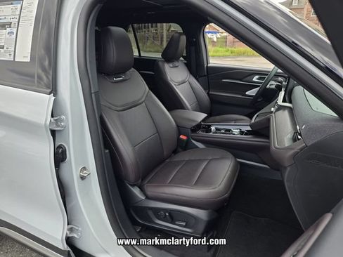 New 2026 Ford Explorer Platinum RWD image 14