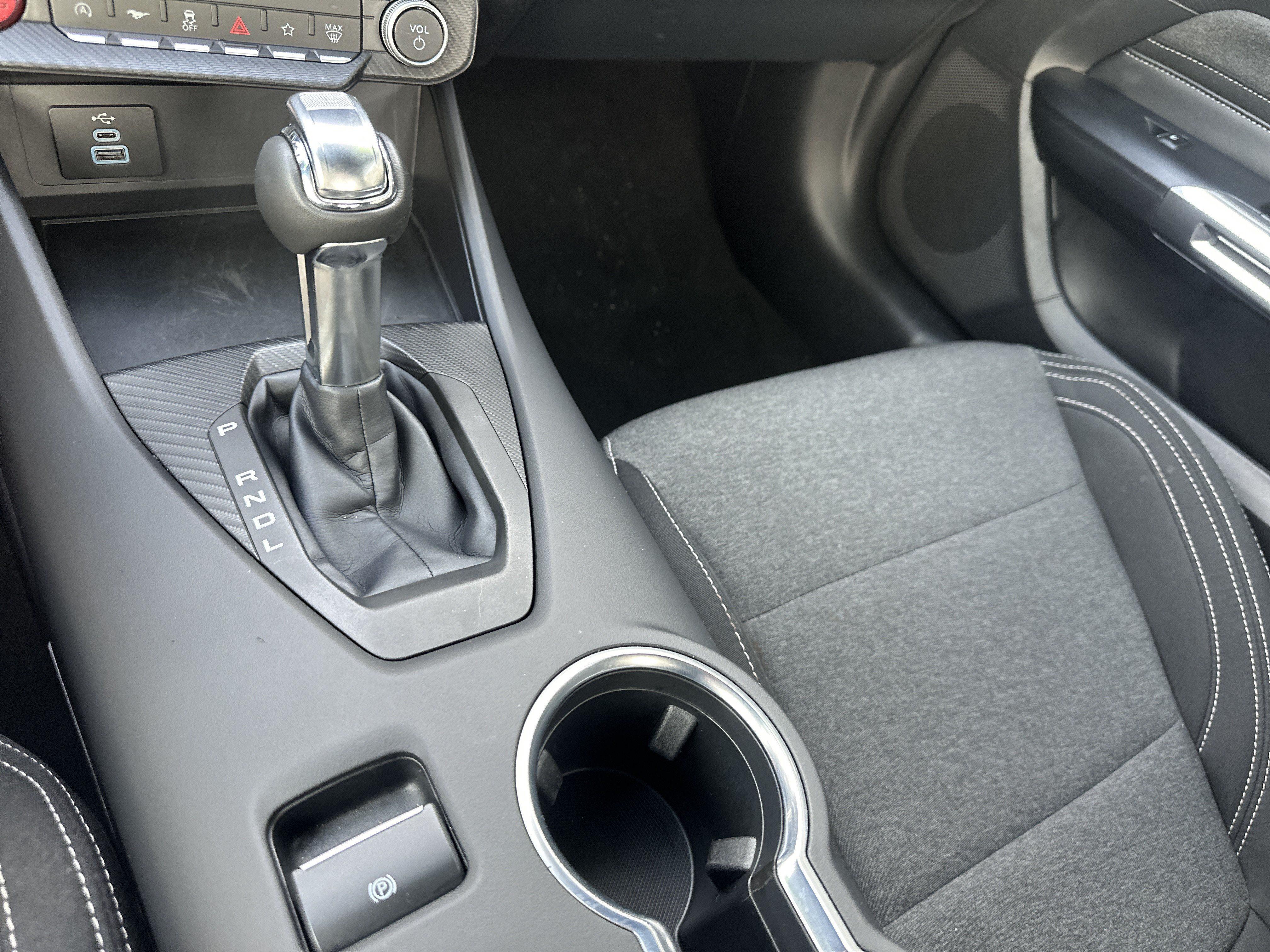 Used 2025 Ford Mustang Coupe RWD image 20