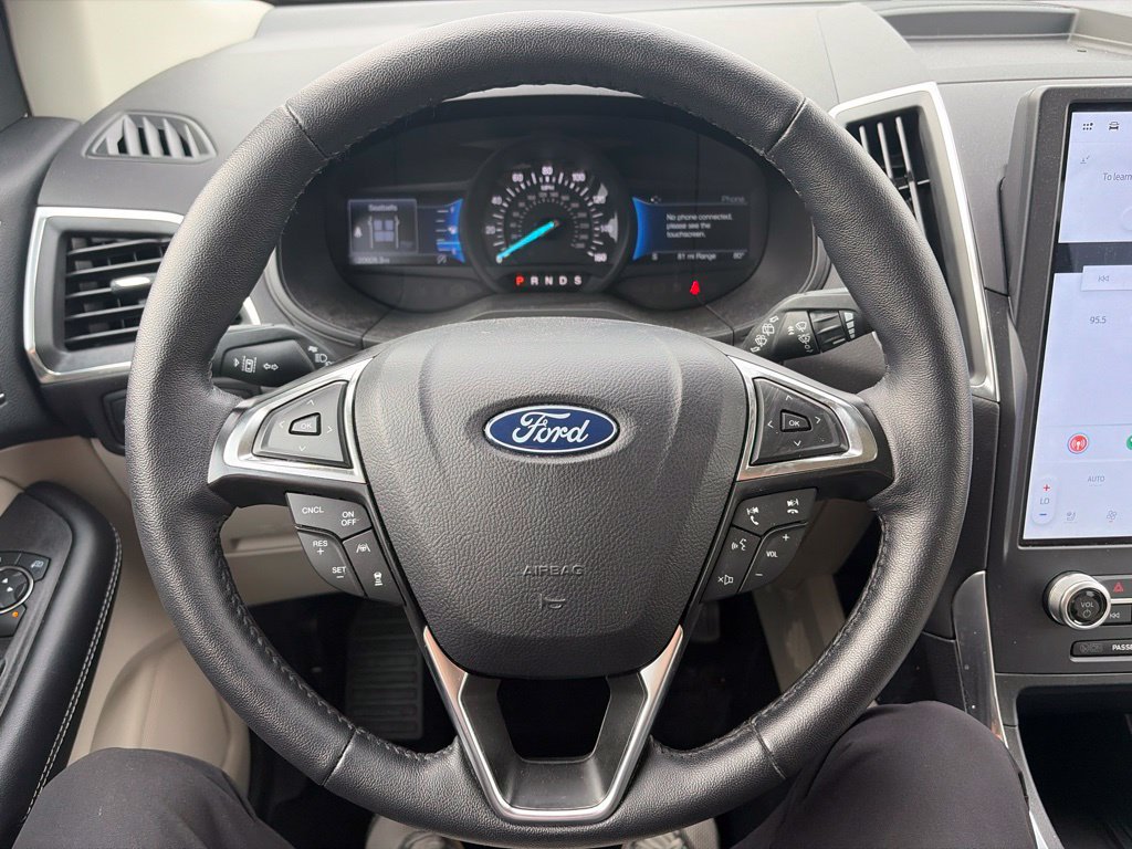 Certified 2024 Ford Edge Titanium w/ Equipment Group 301A AWD/4WD image 19