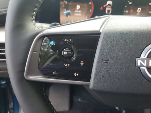 Certified 2025 Nissan Murano SL AWD/4WD image 19
