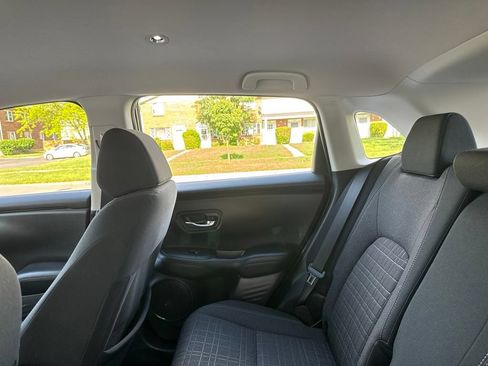 Certified 2024 Honda HR-V LX image 18