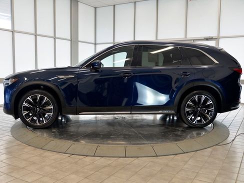 Certified 2024 MAZDA CX-90 Plug-In Hybrid w/ Premium Plus image 5