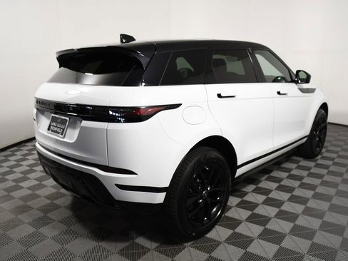 Certified 2026 Land Rover Range Rover Evoque Dynamic SE AWD/4WD image 6
