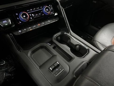 Used 2025 GMC Sierra 3500 AT4 w/ AT4 Premium Plus Package image 45