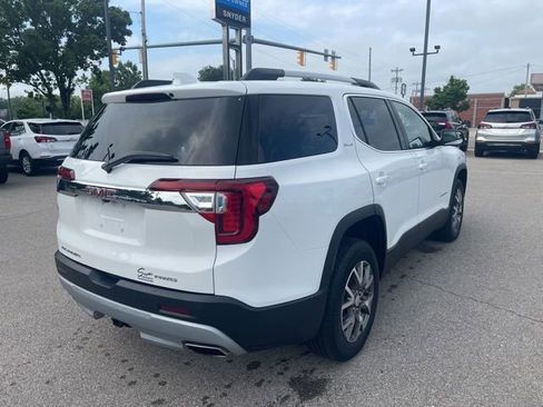 Used 2023 GMC Acadia SLE w/ Driver Convenience Package image 5