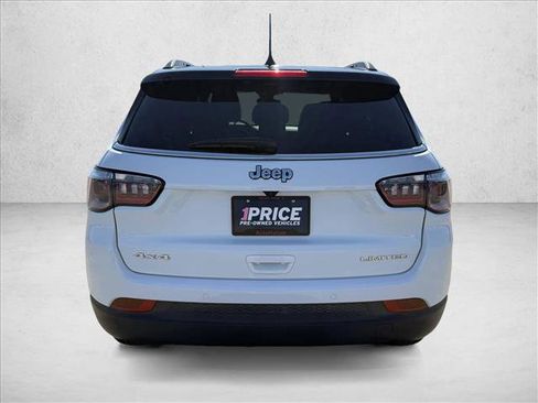Used 2025 Jeep Compass Limited AWD/4WD image 6