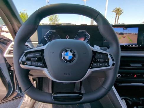 Used 2025 BMW 330i Sedan w/ Convenience Package image 21