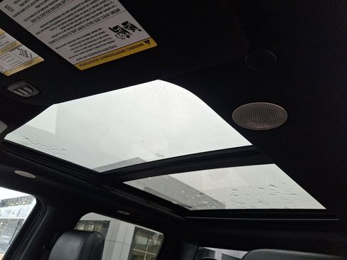 Certified 2021 Ford F150 Lariat w/ Equipment Group 502A High image 14