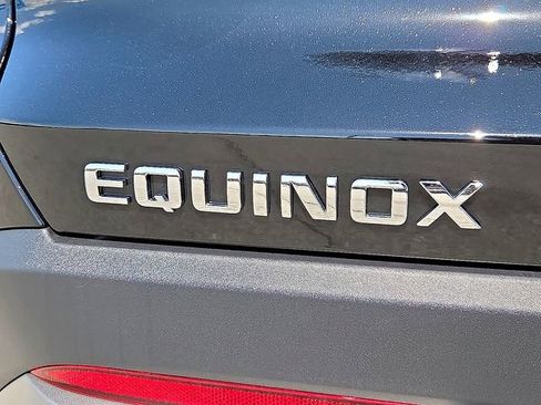 New 2026 Chevrolet Equinox LT FWD image 12