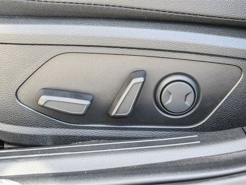 New 2025 Hyundai Sonata Limited image 25