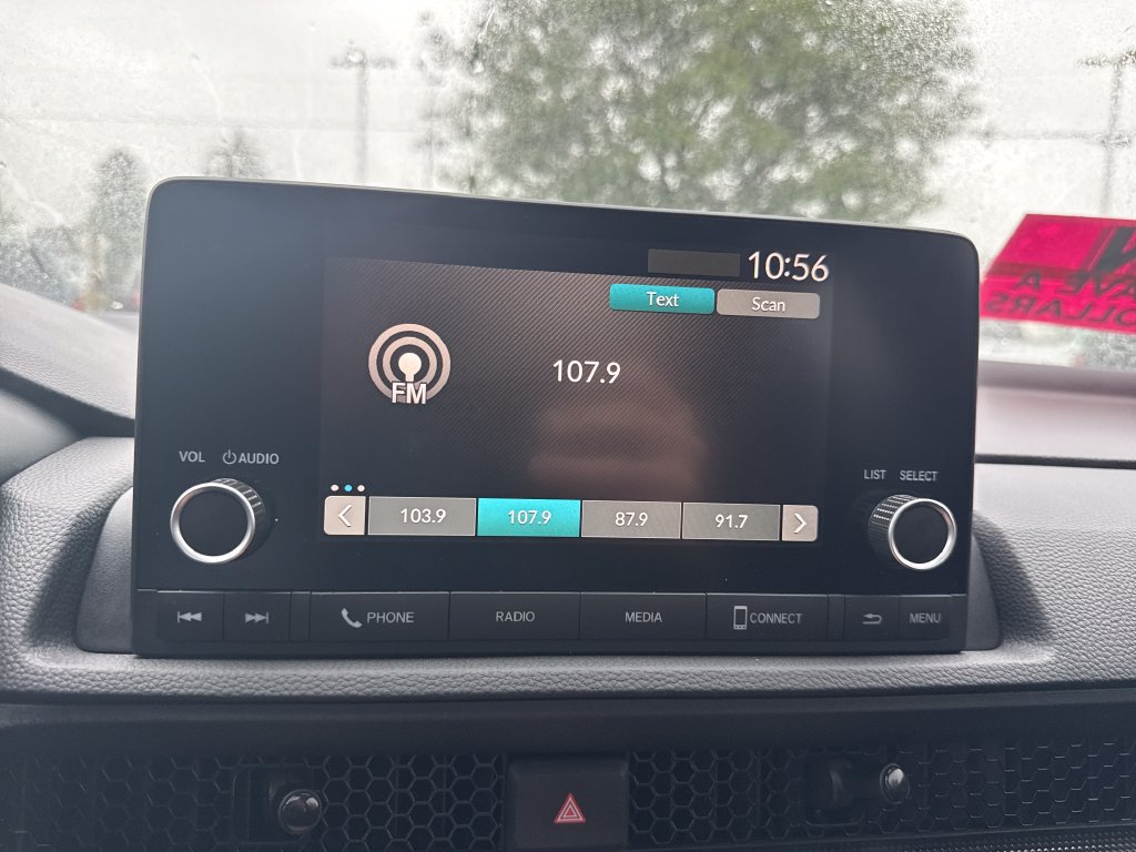 Used 2025 Honda CR-V Sport image 32