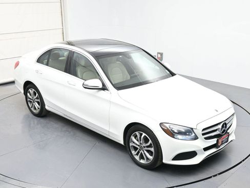 Used 2018 Mercedes-Benz C 300 4MATIC Sedan image 35