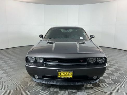 Used 2014 Dodge Challenger R/T w/ Sound Group II RWD image 2