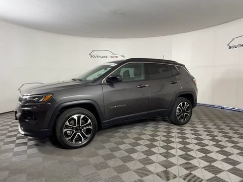 Used 2023 Jeep Compass Limited AWD/4WD image 6
