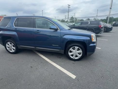 Certified 2017 GMC Terrain SLE FWD image 9