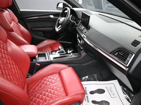 Used 2022 Audi SQ5 Prestige w/ Prestige Package AWD/4WD image 35