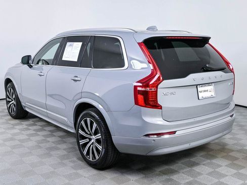 Certified 2025 Volvo XC90 B5 Core AWD/4WD image 4
