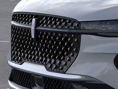 New 2026 Lincoln Nautilus Black Label AWD/4WD image 17