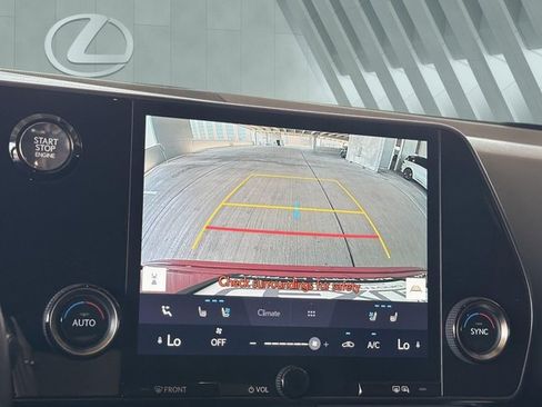 Certified 2024 Lexus NX 250 FWD w/ Towing Package (2000 Lbs) image 20
