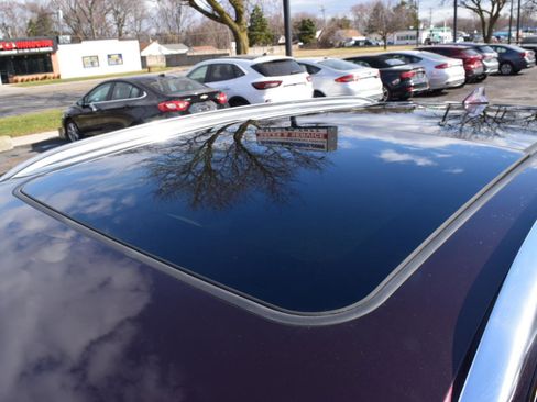 Used 2021 Buick Envision Avenir w/ Technology Package II image 18