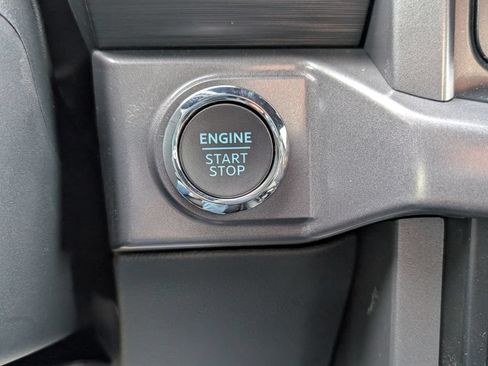 Used 2025 Ford F150 XLT w/ Equipment Group 302A MID AWD/4WD image 27