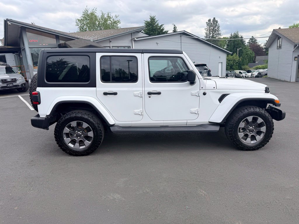 Used 2018 Jeep Wrangler Unlimited Sahara w/ Uconnect 4C Nav & Sound Group AWD/4WD image 6