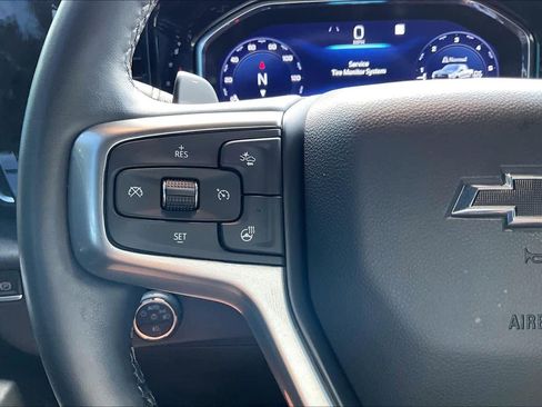 Used 2023 Chevrolet Silverado 1500 LT Trail Boss w/ LT Trail Boss Premium Package AWD/4WD image 18