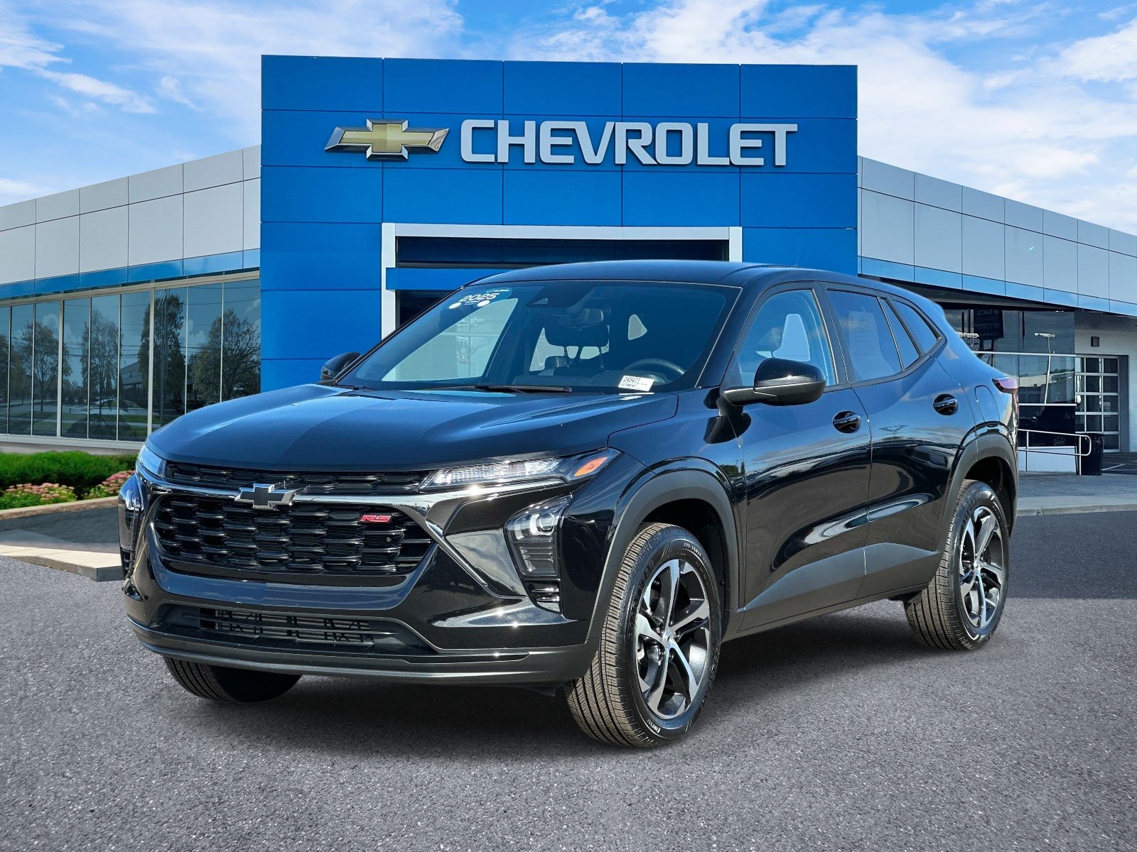 Used 2025 Chevrolet Trax RS w/ Driver Confidence Package FWD image 6