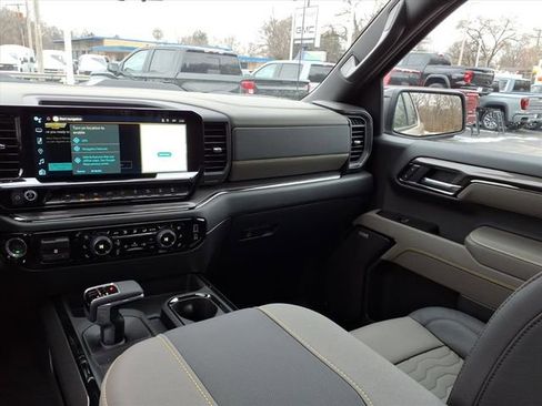 New 2026 Chevrolet Silverado 1500 ZR2 w/ Dark Appearance Package image 25