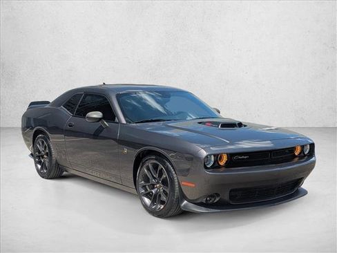 Used 2021 Dodge Challenger R/T Scat Pack w/ Shaker Package image 3