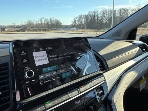 New 2026 Honda Odyssey Touring image 24