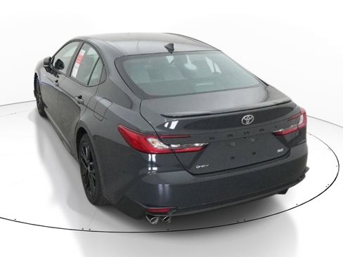 New 2026 Toyota Camry SE FWD image 6