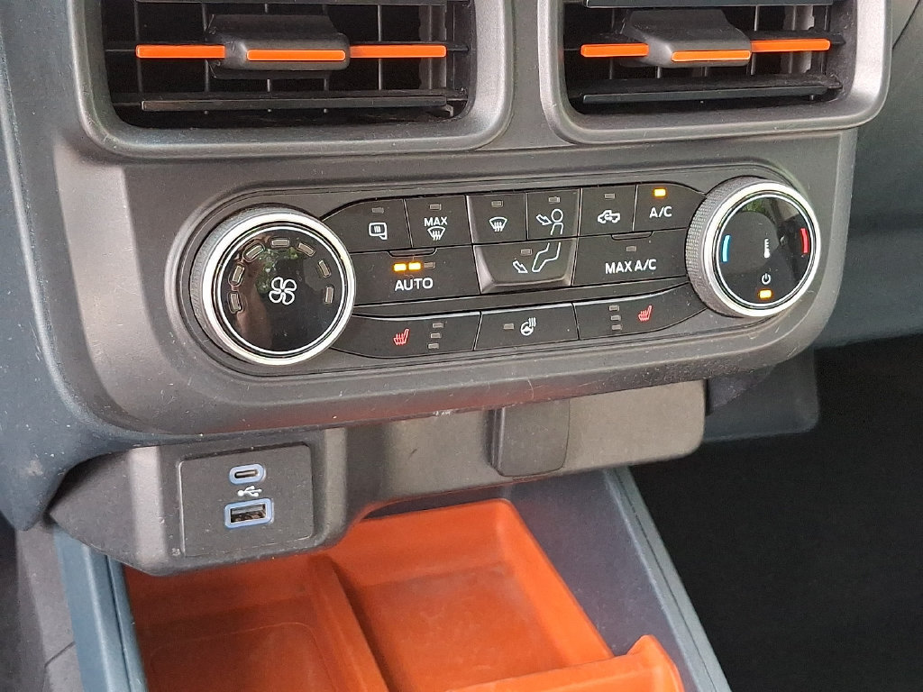 Used 2024 Ford Maverick XLT w/ XLT Luxury Package FWD image 16