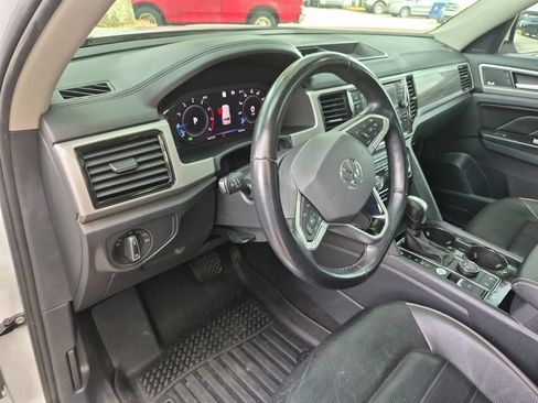 Used 2021 Volkswagen Atlas SEL Premium AWD/4WD image 33