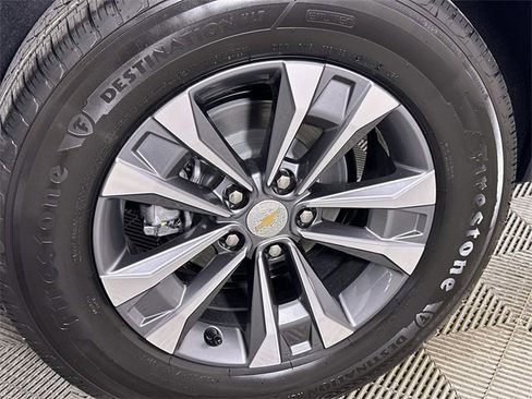 New 2026 Chevrolet Equinox LT w/ Convenience Package II image 33