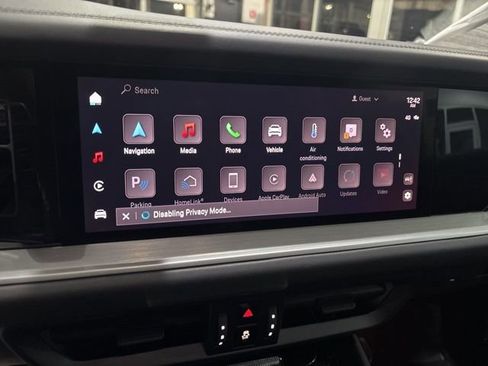 Used 2024 Porsche Cayenne S image 21