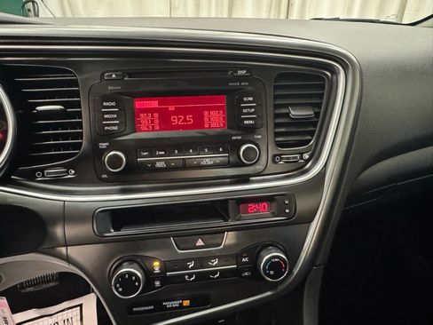 Used 2015 Kia Optima LX image 14