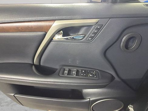 Used 2022 Lexus RX 350L FWD w/ Premium Package image 26