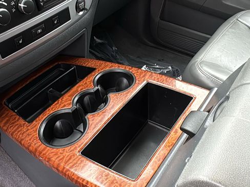 Used 2006 Dodge Ram 2500 Truck Laramie image 18