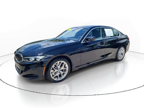 Used 2025 BMW 330i Sedan RWD image 5