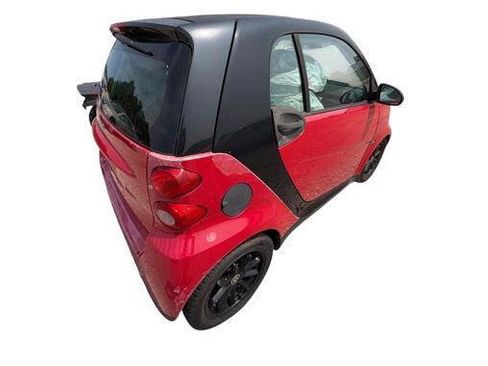 Used 2009 smart fortwo pure RWD image 5