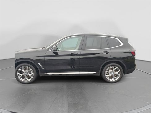 Used 2023 BMW X3 sDrive30i RWD image 2