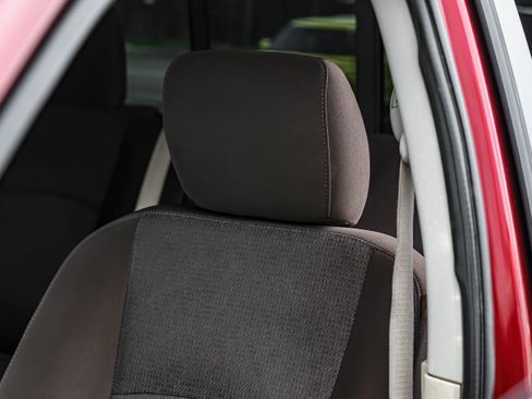 Used 2017 RAM 2500 Lone Star image 28